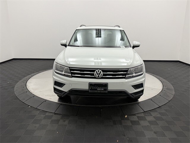 2018 Volkswagen Tiguan SE photo 2