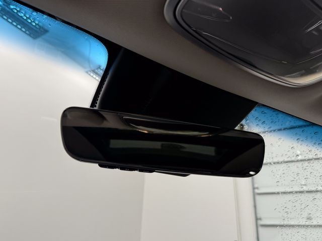 2024 GENESIS GV70 Standard - Photo 22