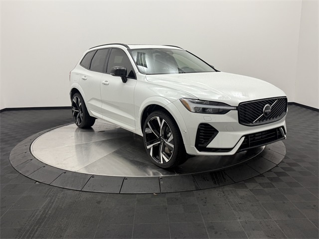 2026 Volvo XC60 Ultra's photo