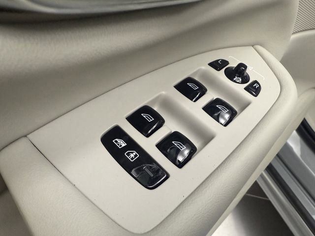 2026 Volvo XC90 Ultra - Photo 12