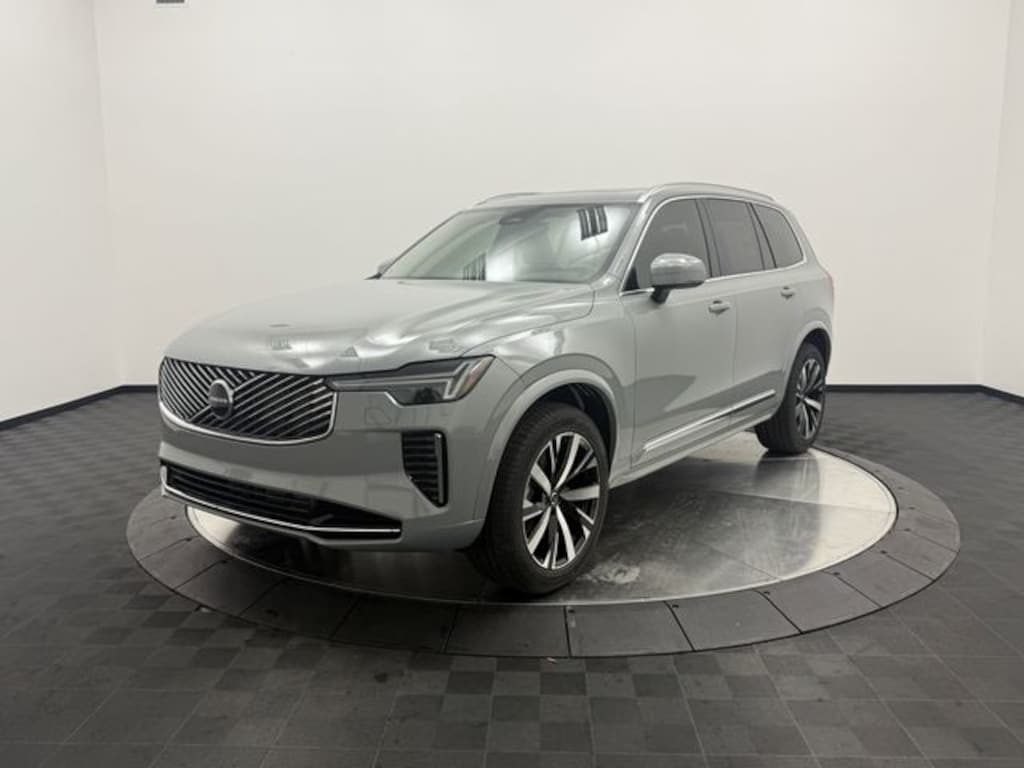 New 2026 Volvo XC90 B6 Core SUV