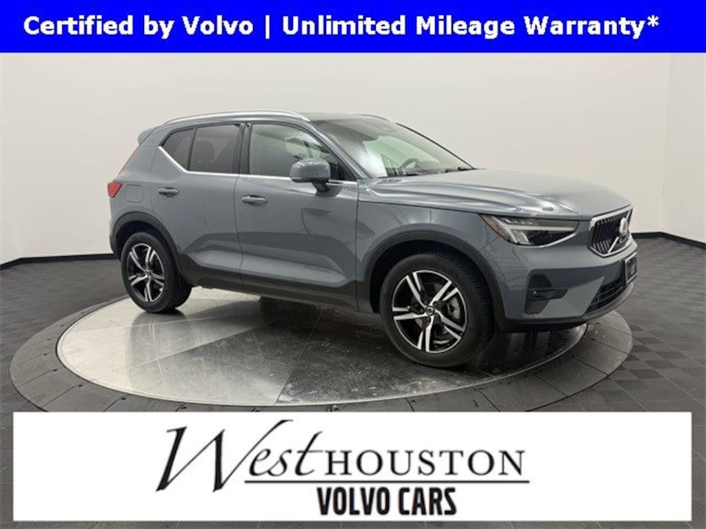 Certified 2023 Volvo XC40 Plus Bright Theme B5 AWD Plus Bright Theme