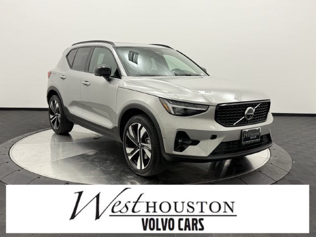 2025 Volvo XC40 Ultra