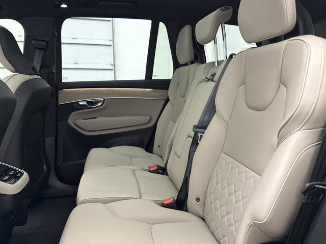 2026 Volvo XC90 Plus - Photo 27