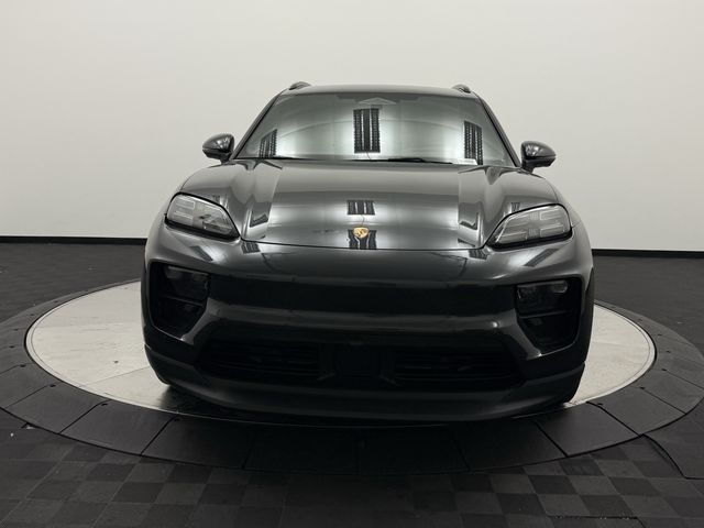 Used 2024 Porsche Macan Base with VIN WP1AA2XA6RL000832 for sale in Houston, TX