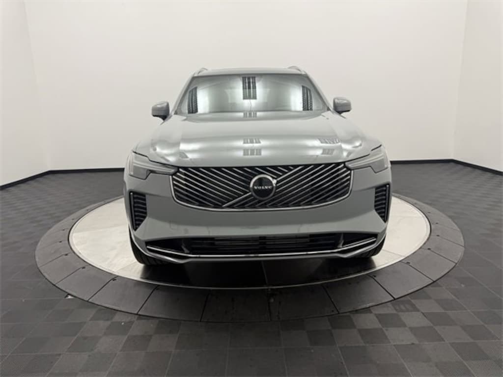 New 2025 Volvo XC90 plug-in hybrid T8 (2025.5) Core 7-Seater SUV