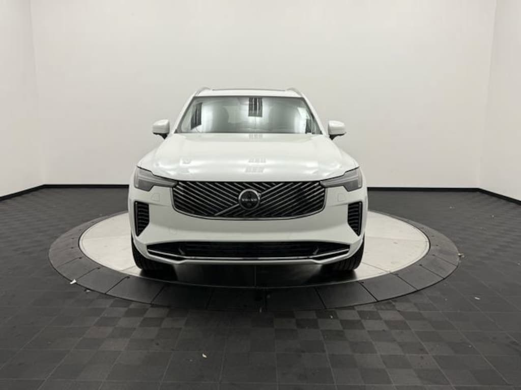 New 2026 Volvo XC90 B6 Plus 7-Seater SUV