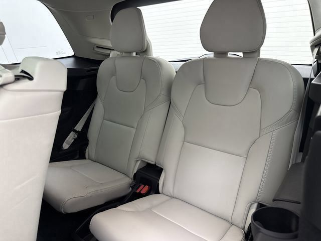 2026 Volvo XC90 Ultra - Photo 29