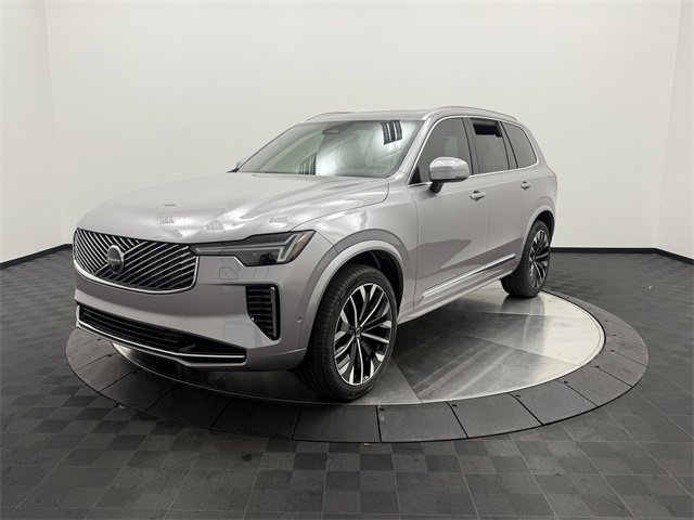2026 Volvo XC90 Plus photo 3
