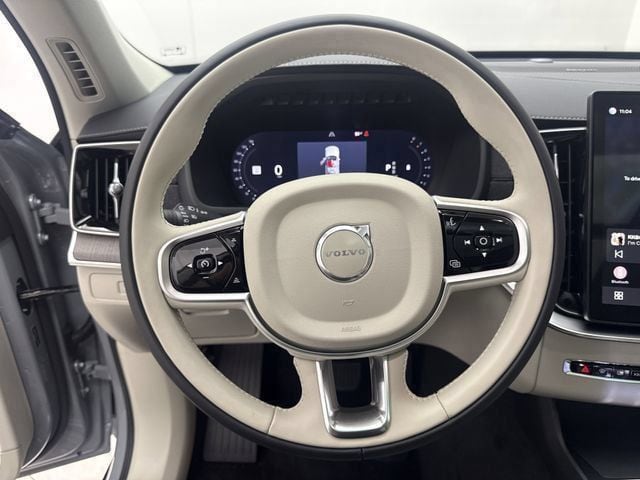 2026 Volvo XC90 Ultra - Photo 17