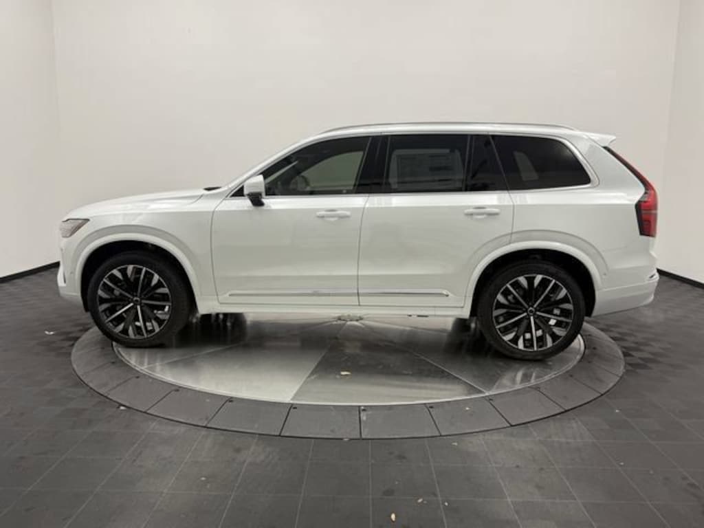 New 2026 Volvo XC90 B6 Ultra 7-Seater SUV