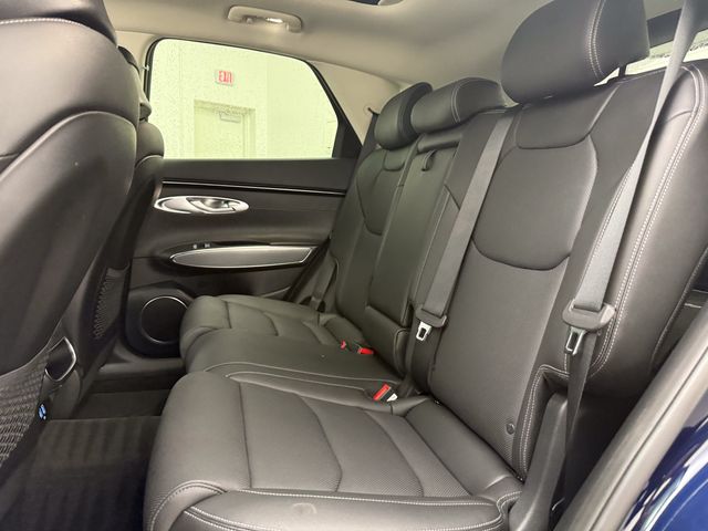 2024 GENESIS GV70 Standard - Photo 26
