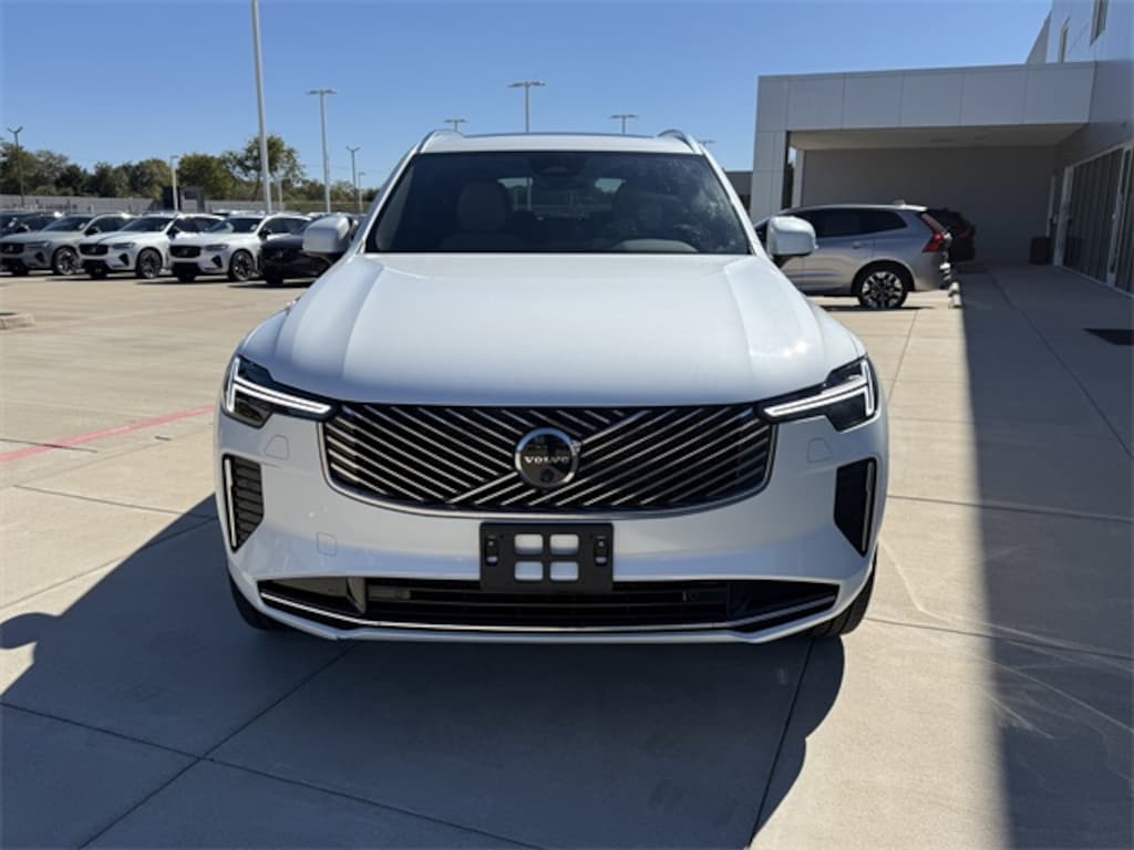 Certified 2025 Volvo XC90 B5 Plus SUV