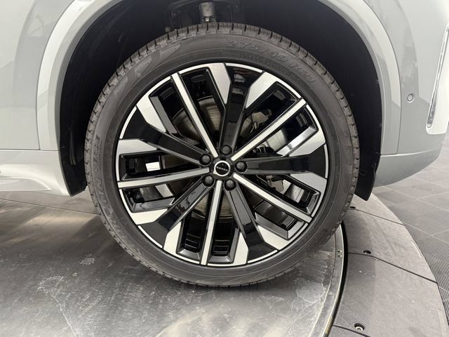 2026 Volvo XC90 Ultra - Photo 10