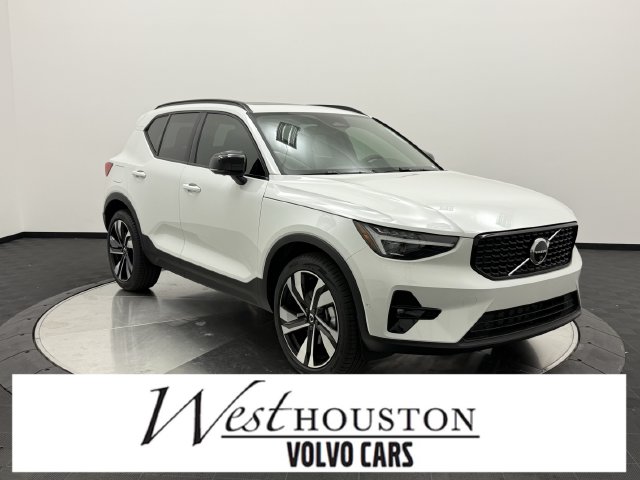 2026 Volvo XC40