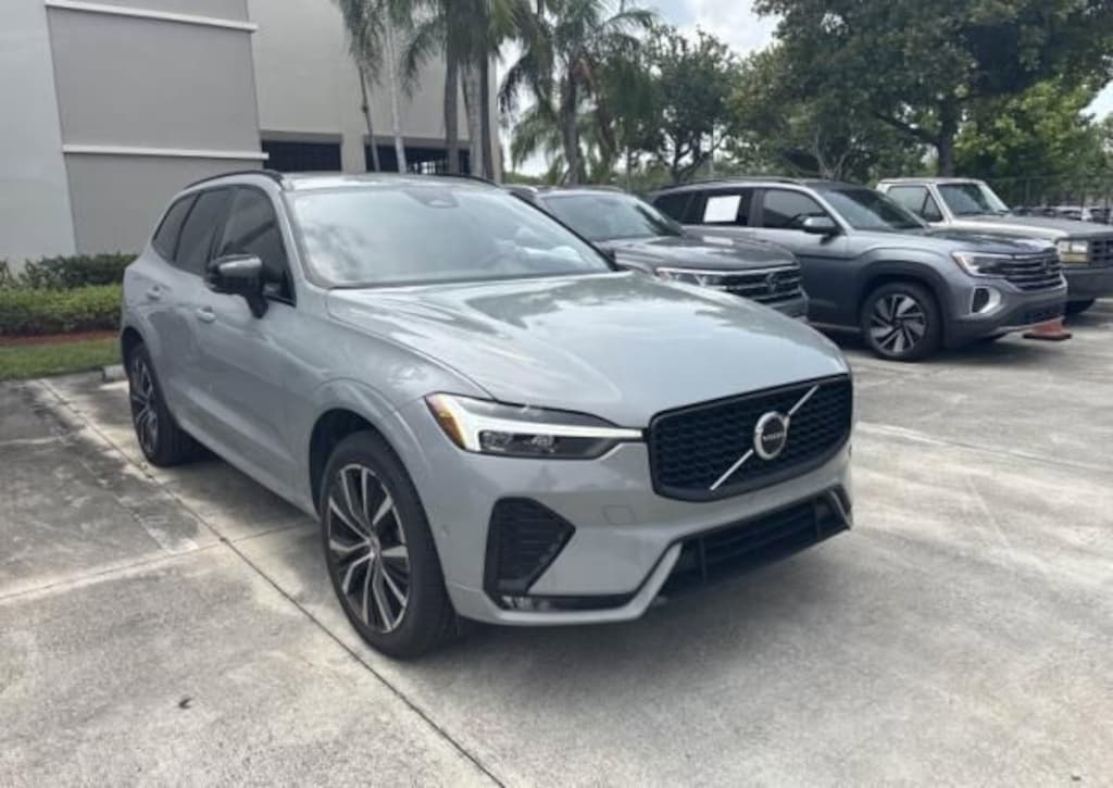 Certified 2024 Volvo XC60 B5 Plus Dark Theme SUV