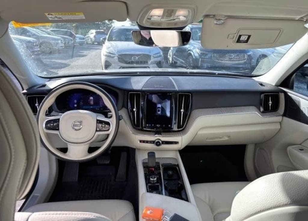 Used 2023 Volvo XC60 B5 Plus Bright Theme SUV