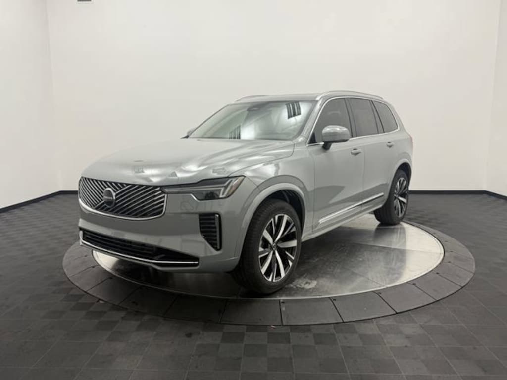 New 2026 Volvo XC90 B6 Core SUV