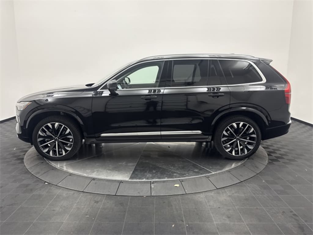 Certified 2025 Volvo XC90 B6 Plus 7-Seater SUV