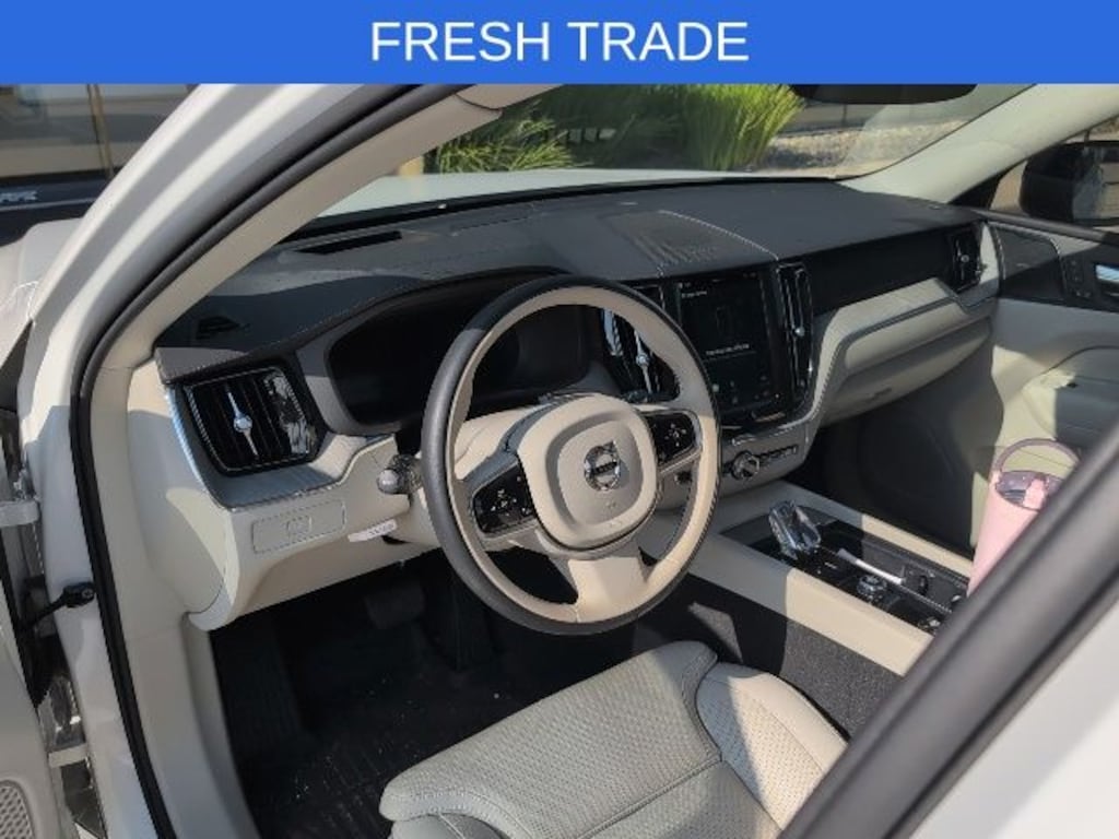 Used 2025 Volvo XC60 B5 Ultra SUV