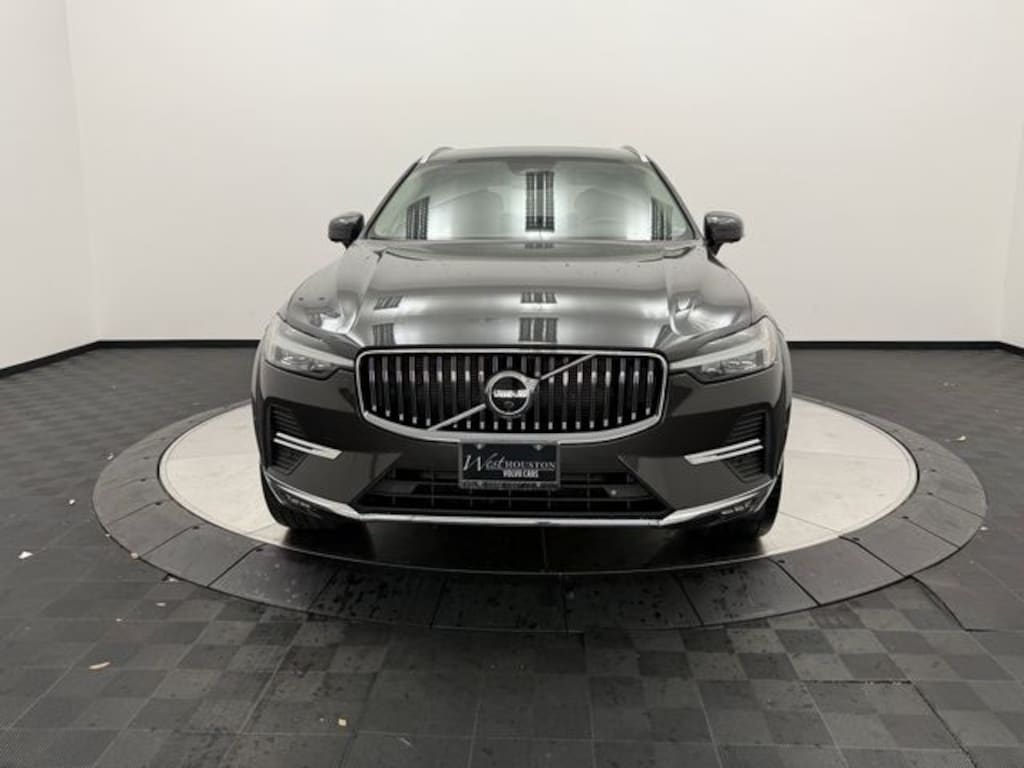 Certified 2023 Volvo XC60 B5 Ultimate Bright Theme SUV
