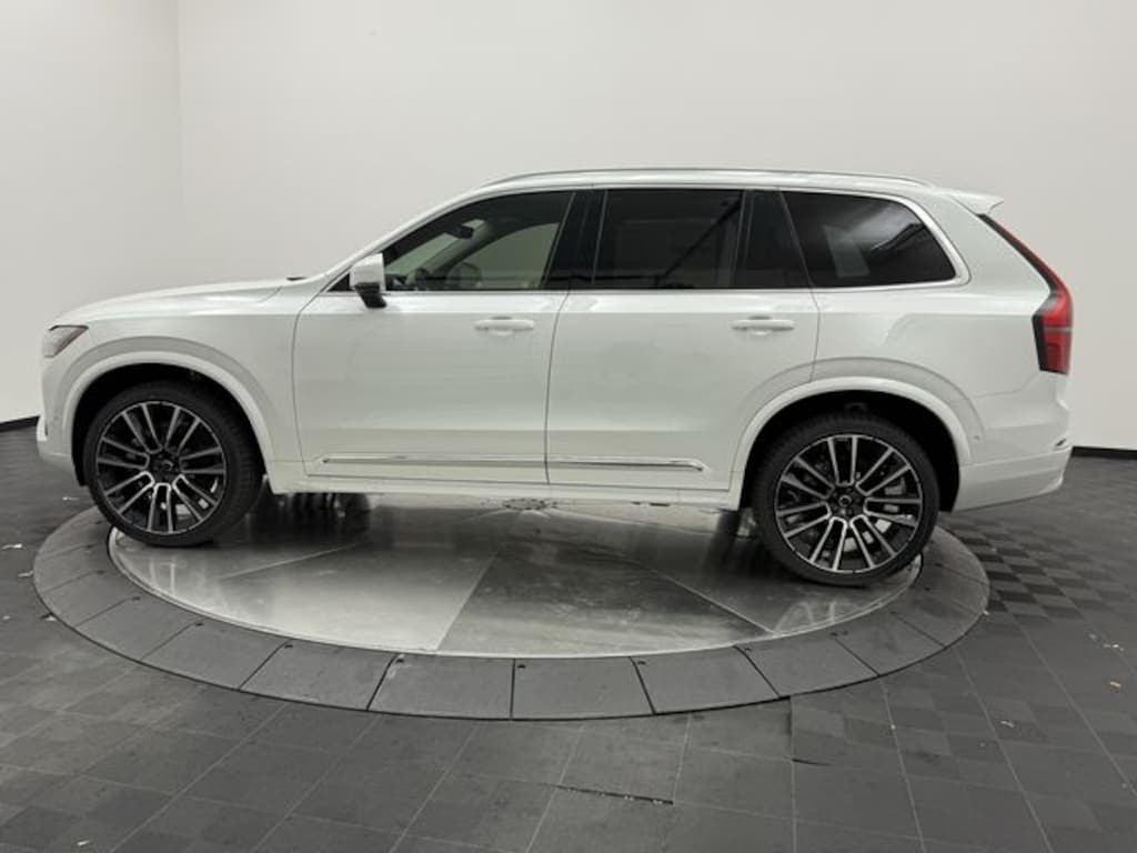 New 2026 Volvo XC90 B6 Plus 7-Seater SUV