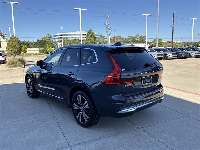 2023 Volvo XC60 B5 Plus photo 4