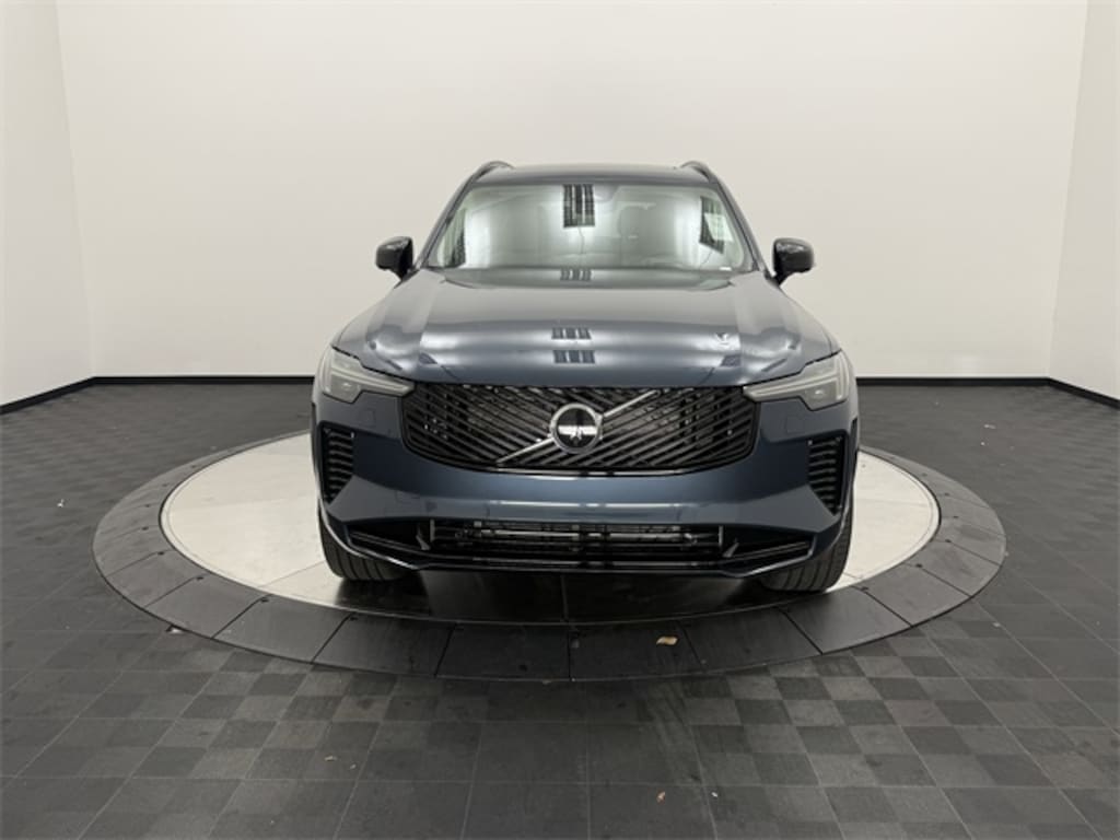New 2026 Volvo XC90 B6 Ultra Dark Theme 6-Seater SUV