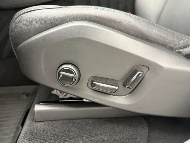 2023 Volvo XC90 Core - Photo 27