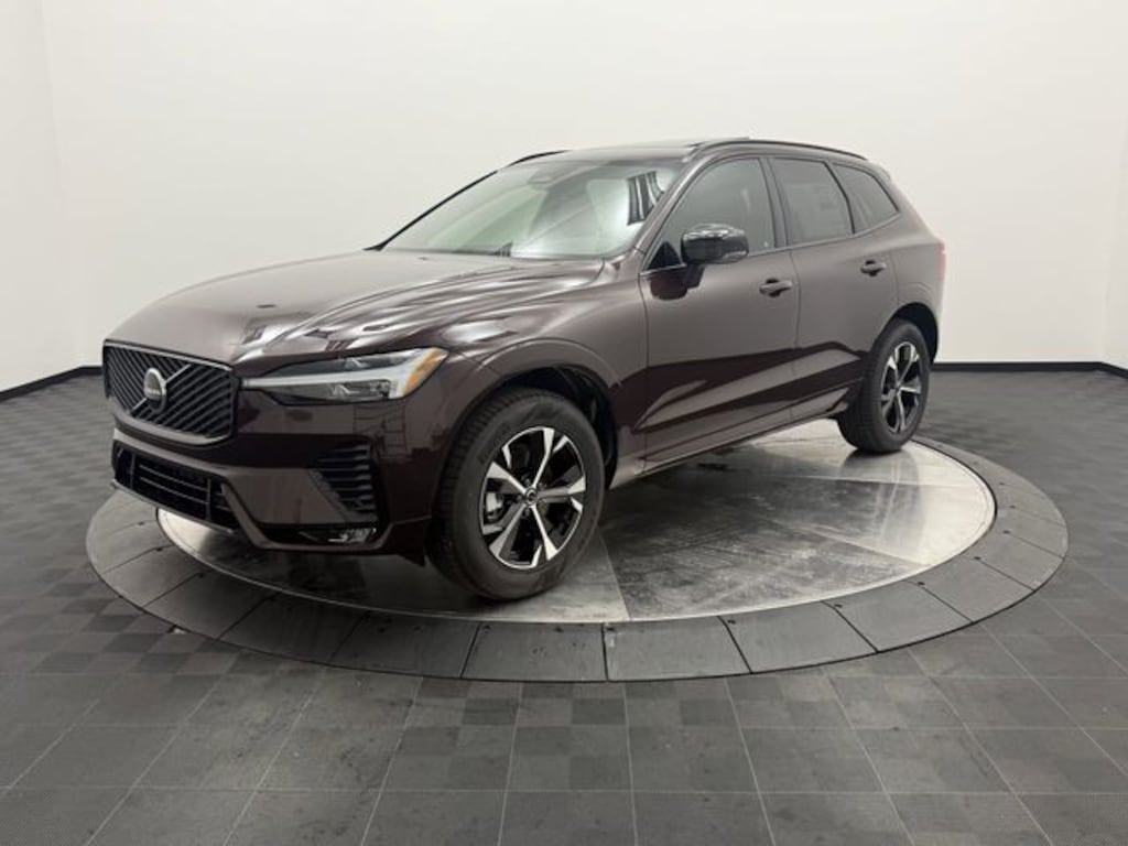 New 2026 Volvo XC60 B5 Core SUV