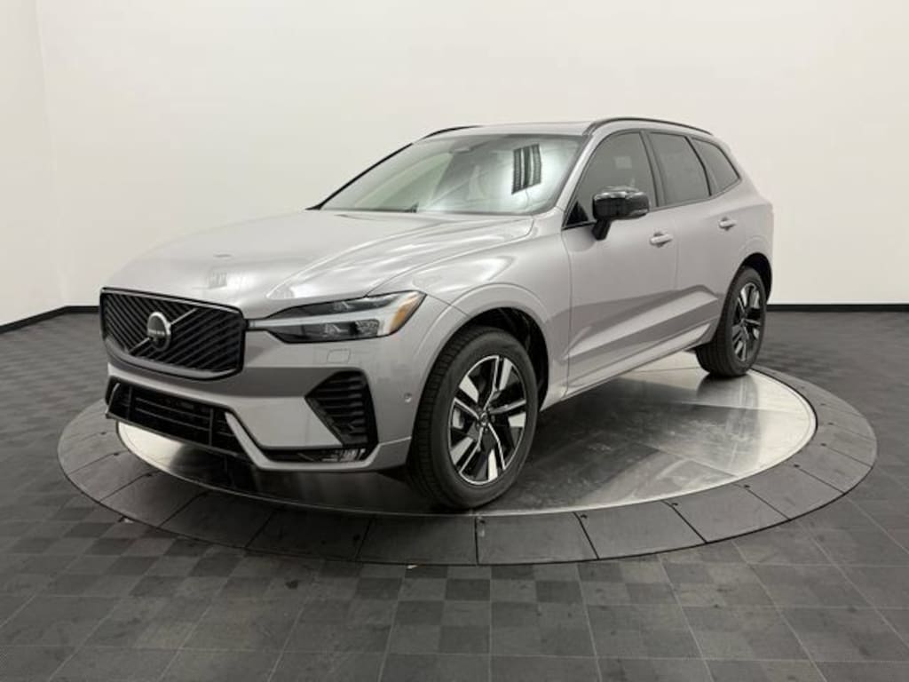 New 2026 Volvo XC60 B5 Plus SUV
