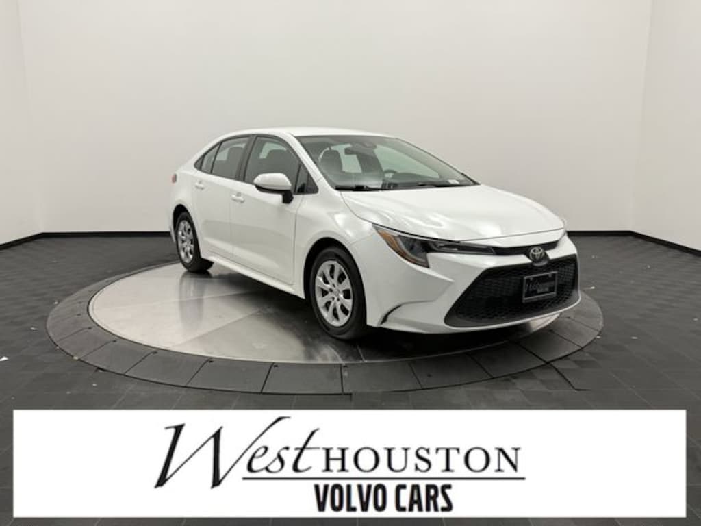 Used 2020 Toyota Corolla LE Sedan