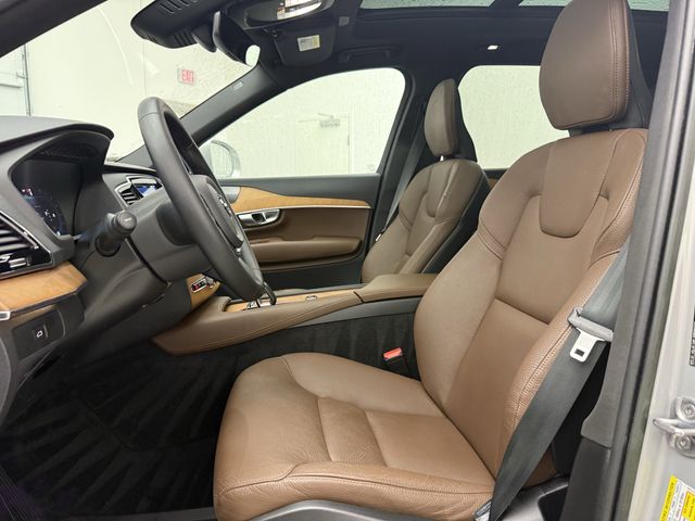 2023 Volvo XC90 Plus - Photo 10