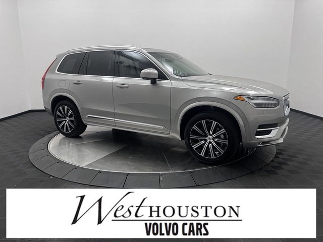 2025 Volvo XC90 B5 Core SUV