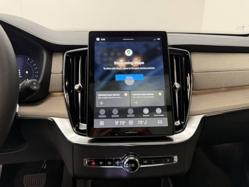 New 2026 Volvo XC90 B6 Plus 7-Seater SUV