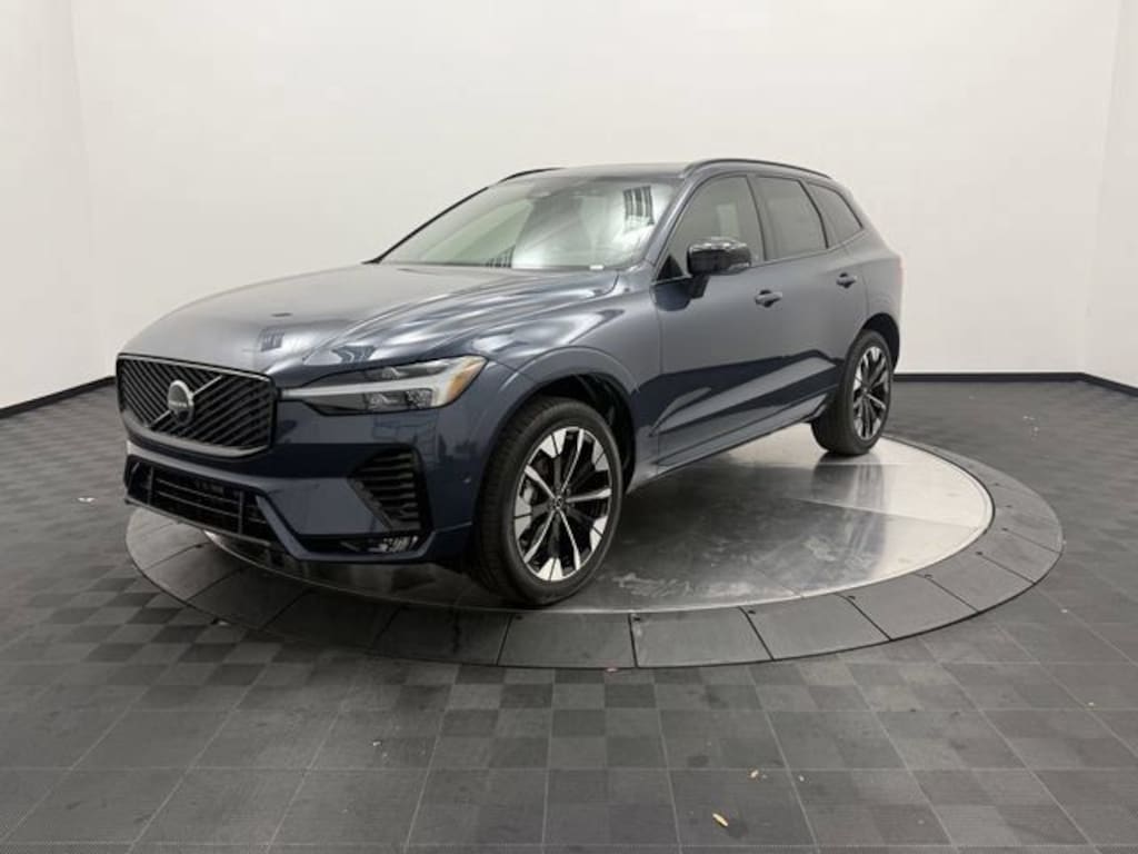 New 2026 Volvo XC60 B5 Plus SUV