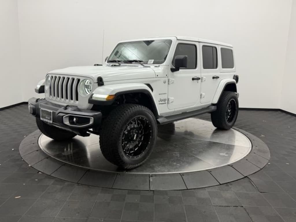 Used 2018 Jeep Wrangler Unlimited Sahara SUV