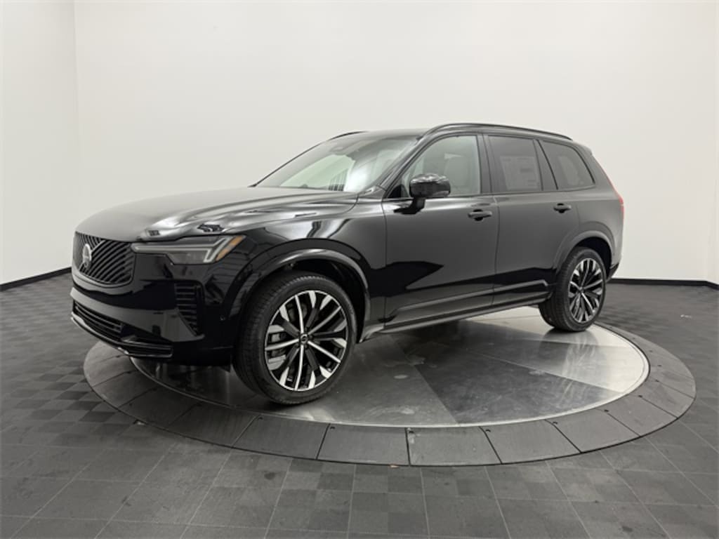 New 2026 Volvo XC90 B6 Ultra Dark Theme 6-Seater SUV