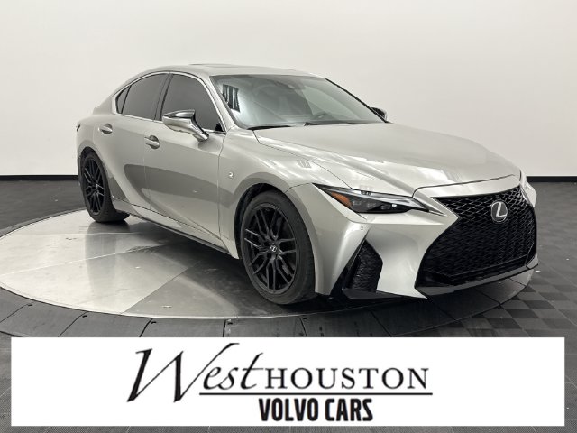 2023 Lexus IS