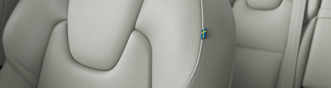 Volvo XC60 Interior in Blond