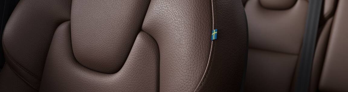 Volvo XC60 Interior in Maroon Brown