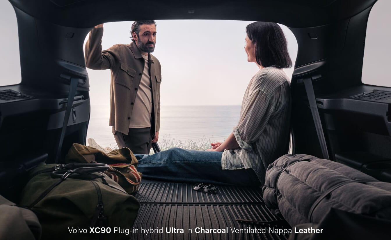 Volvo XC90 Plug-In Hybrid Interior Design