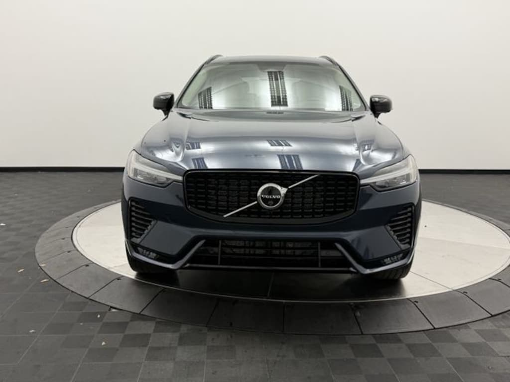 Certified 2024 Volvo XC60 B5 Plus Dark Theme SUV