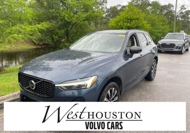 2024 Volvo XC60 B5 Core Dark Theme AWD's photo