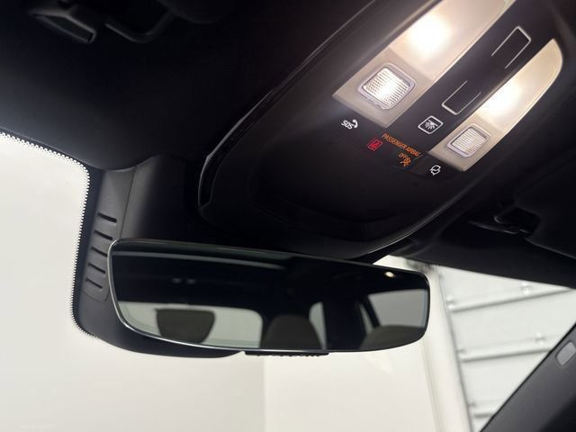 2026 Volvo XC90 Plus - Photo 23