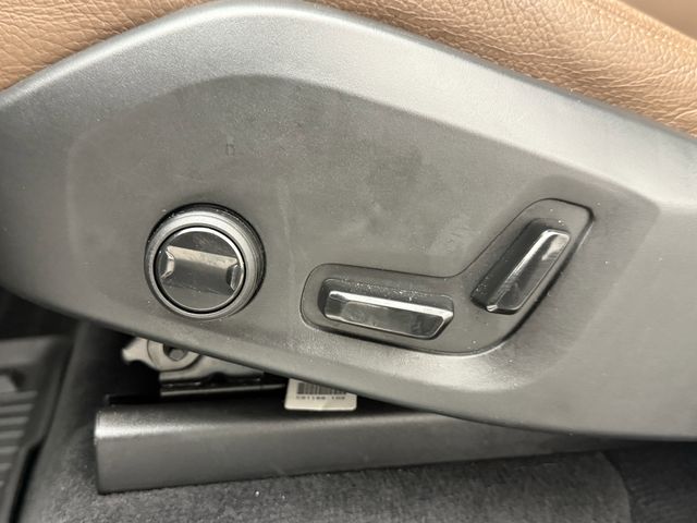 2023 Volvo XC90 Plus - Photo 25