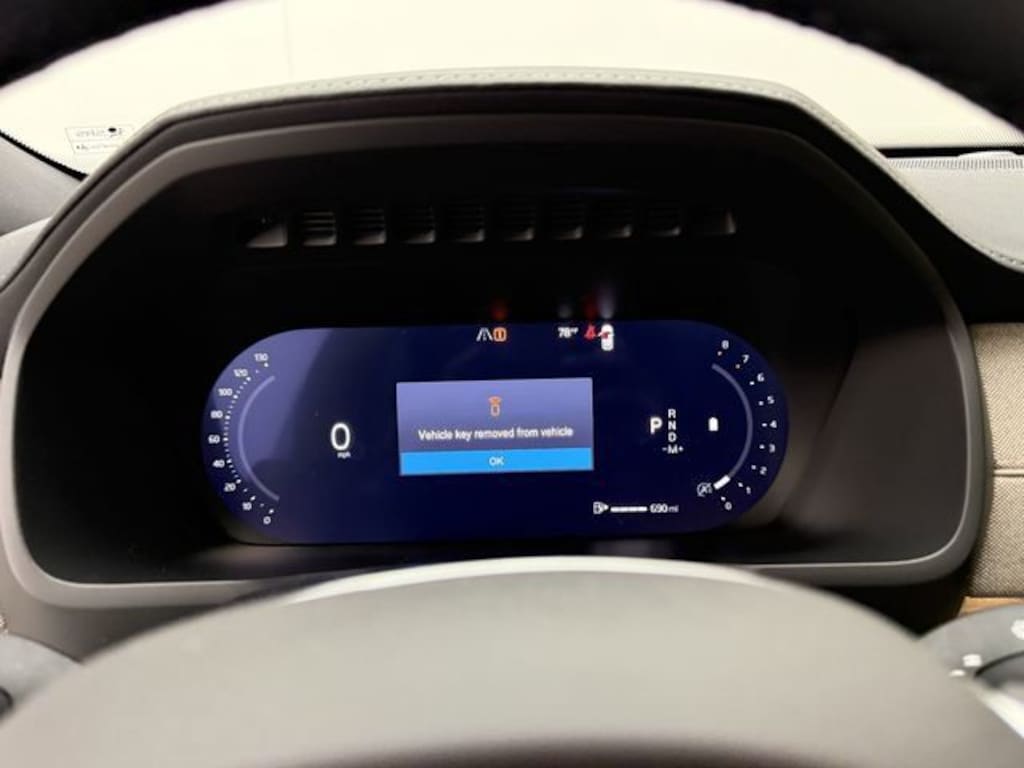 New 2026 Volvo XC90 B6 Plus 7-Seater SUV