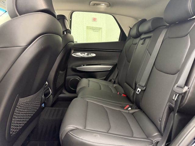 2024 GENESIS GV70 Standard - Photo 27
