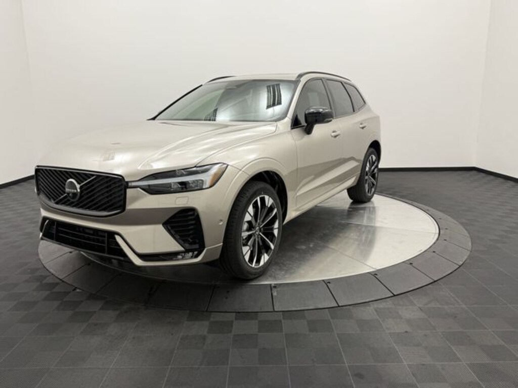 New 2026 Volvo XC60 B5 Plus SUV
