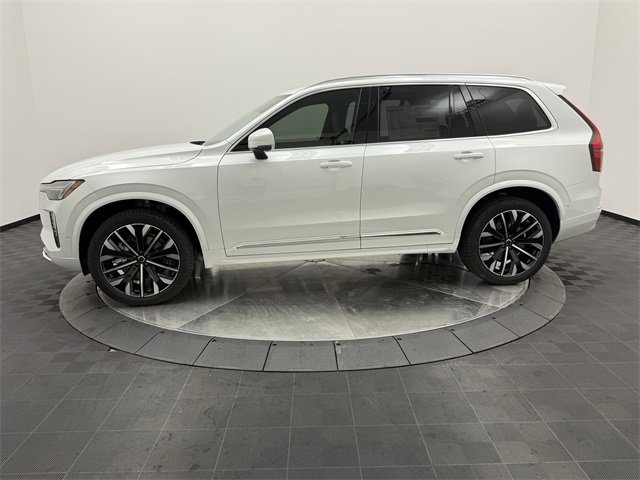 2026 Volvo XC90 Plus photo 4